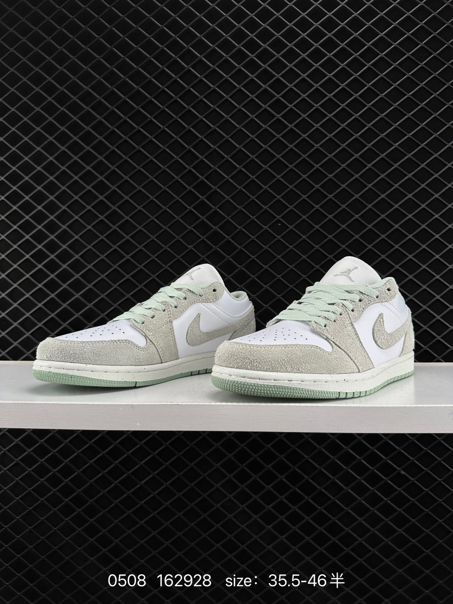 Air Jordan 1 Low AJ1